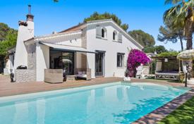 6-zimmer villa in Mougins, Frankreich. 1 290 000 €