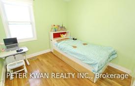 9-zimmer haus in der stadt in Scarborough, Kanada. C$1 294 000