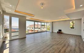 6-zimmer villa 780 m² in Büyükçekmece, Türkei. $733 000