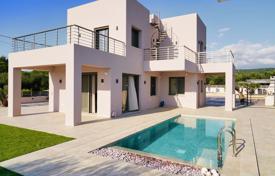 4-zimmer villa 240 m² auf der Peloponnes, Griechenland. 1 250 000 €