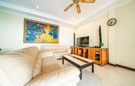 4-zimmer villa 200 m² in Pattaya, Thailand. $492 000