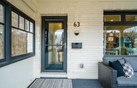 8-zimmer haus in der stadt in Old Toronto, Kanada. C$2 355 000