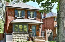 3-zimmer haus in der stadt in Old Toronto, Kanada. C$2 275 000