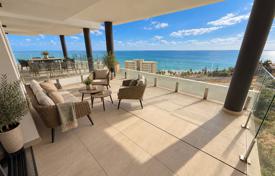 2-zimmer wohnung 97 m² in Fuengirola, Spanien. 695 000 €