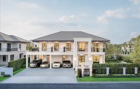 5-zimmer villa 353 m² in Nonthaburi, Thailand. ab $658 000