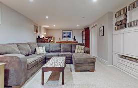 10-zimmer haus in der stadt in Scarborough, Kanada. C$2 119 000