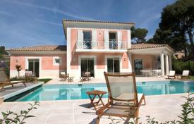 Villa – Cap d'Antibes, Antibes, Côte d'Azur,  Frankreich. 9 900 €  pro Woche