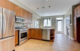 9-zimmer stadthaus in Old Toronto, Kanada. C$2 148 000