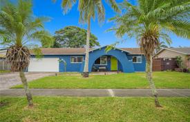 Haus in der Stadt – Fort Lauderdale, Florida, Vereinigte Staaten. $589 000