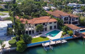 9-zimmer villa 721 m² in Miami Beach, Vereinigte Staaten. $11 500 000