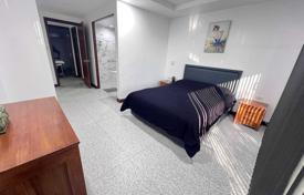 2-zimmer appartements in eigentumswohnungen 100 m² in Chonburi, Thailand. $176 000