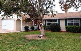 3-zimmer haus in der stadt 215 m² in Florida, Vereinigte Staaten. $332 000