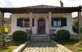Stadthaus – Lefkimmi, Administration of the Peloponnese, Western Greece and the Ionian Islands, Griechenland. 180 000 €