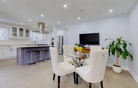 8-zimmer haus in der stadt in North York, Kanada. C$2 086 000