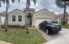 4-zimmer haus in der stadt 240 m² in Miramar (USA), Vereinigte Staaten. $670 000