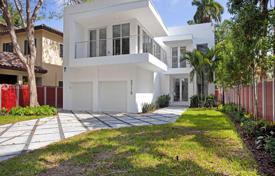 Villa – Miami, Florida, Vereinigte Staaten. 1 968 000 €