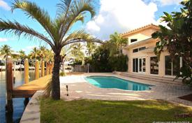 Villa – Golden Beach, Florida, Vereinigte Staaten. $3 699 000