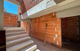 2-zimmer wohnung 114 m² in Peroj, Kroatien. 300 000 €