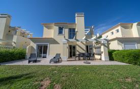 2-zimmer einfamilienhaus 192 m² in Castro Marim, Portugal. 432 000 €