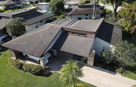 Haus in der Stadt – Tamarac, Broward, Florida,  Vereinigte Staaten. $480 000