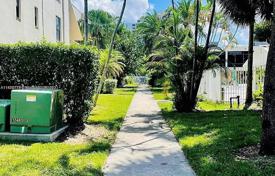 Haus in der Stadt – Aventura, Florida, Vereinigte Staaten. $395 000