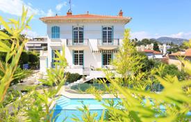 Villa – Nizza, Côte d'Azur, Frankreich. 1 990 000 €