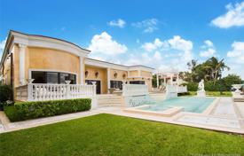 7-zimmer villa 335 m² in Miami Beach, Vereinigte Staaten. 18 357 000 €