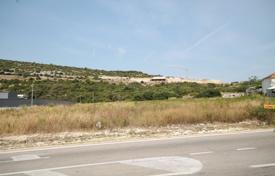 Grundstück in Trogir, Kroatien. 413 000 €
