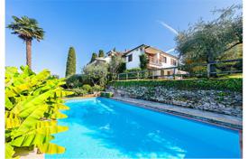 Villa – Sirmione, Lombardei, Italien. 7 390 000 €
