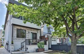 Haus in der Stadt – East York, Toronto, Ontario,  Kanada. C$1 659 000
