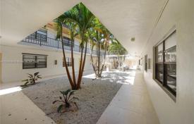Eigentumswohnung – Pinecrest, Florida, Vereinigte Staaten. $290 000