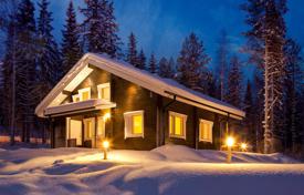 Einfamilienhaus – Sotkamo, Kainuu, Finnland. 2 600 €  pro Woche