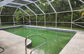 Haus in der Stadt – Palm Beach County, Florida, Vereinigte Staaten. $849 000