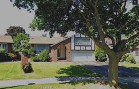 4-zimmer haus in der stadt in Scarborough, Kanada. C$1 691 000