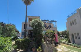 Grundstück in Maleme, Griechenland. 385 000 €