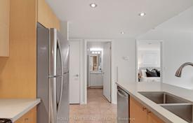 5-zimmer wohnung in Fort York Boulevard, Kanada. C$1 060 000