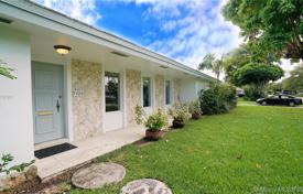 Villa – Pinecrest, Florida, Vereinigte Staaten. $940 000