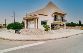 Villa – Deryneia, Famagusta, Zypern. 350 000 €