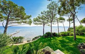 22-zimmer villa in Sainte-Maxime, Frankreich. Price on request