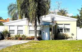 Haus in der Stadt – North Miami Beach, Florida, Vereinigte Staaten. $539 000