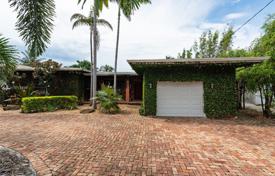 Einfamilienhaus – North Miami, Florida, Vereinigte Staaten. $875 000