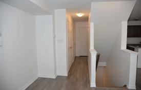 3-zimmer stadthaus in Scarborough, Kanada. C$1 113 000