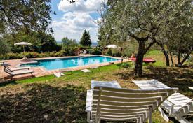 Villa – Castiglion Fiorentino, Toskana, Italien. 750 000 €