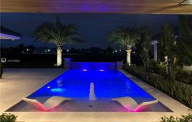 Villa – Fort Lauderdale, Florida, Vereinigte Staaten. $2 990 000