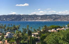 Villa – Cap d'Antibes, Antibes, Côte d'Azur,  Frankreich. 20 000 €  pro Woche