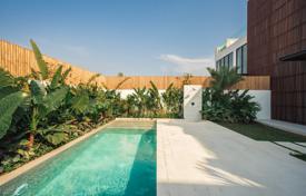 3-zimmer villa 280 m² in Batu Bolong Beach, Indonesien. $675 000