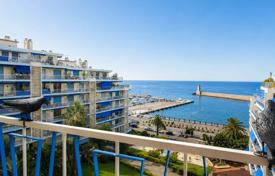 3-zimmer wohnung in Le Port, Frankreich. 890 000 €