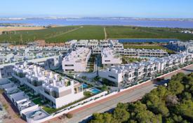2-zimmer einfamilienhaus 91 m² in Torrevieja, Spanien. 315 000 €