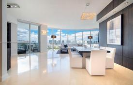 Eigentumswohnung – Collins Avenue, Miami, Florida,  Vereinigte Staaten. $2 890 000