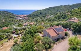 11-zimmer villa in Savona, Italien. 845 000 €